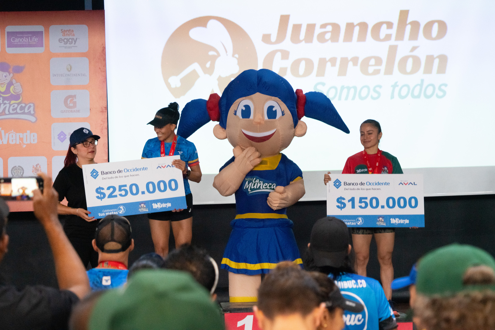 carrera_la_muneca_stand_32