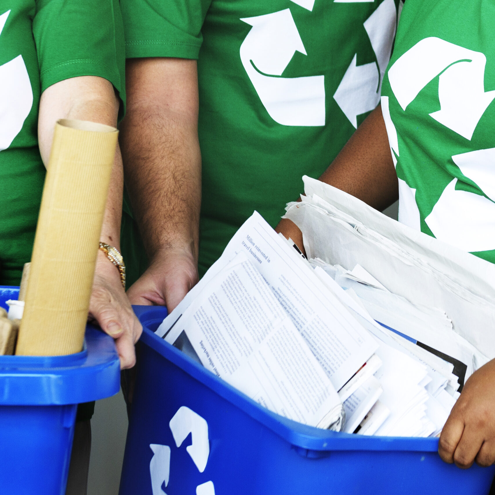 ¿Sabías que por medio del reciclaje tus residuos se pueden convertir en nuevos productos?  