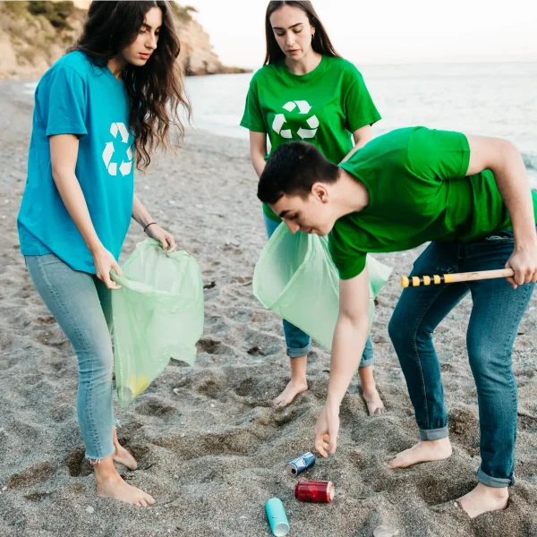 group-volunteers-collecting-trash-beach